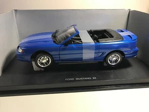 Ford Mustang Universal Hobbies Scale 1/18 Diecast - Rare Convertible Version - Picture 1 of 12