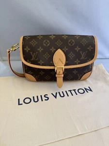 LOUIS VUITTON Monogram Diane Pink. NUR TASCHE - Bild 1 von 16