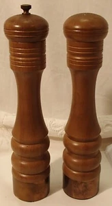Tall Wooden Vintage Salt Shaker & Pepper Grinder Tableware Set 10.5" - Picture 1 of 5