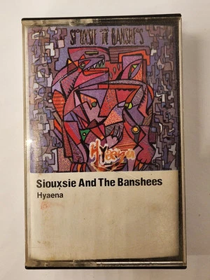 Siouxsie and the Banshees Hyaena Cassette Tape Geffen GEF M5G 24030 Warner Bros. Foto 1 de 2