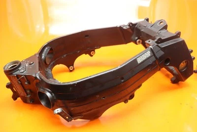 03-04 SUZUKI GSXR 1000 OEM FRAME CHASSIS RACE STUNT ONLY - Image 1 of 4