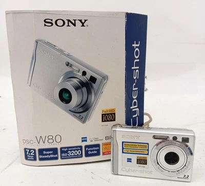 Sony Cyber-shot DSC-W80 7.2Mp Super Steady Shot Digital Still Camera, Untested   - Image 1 of 4