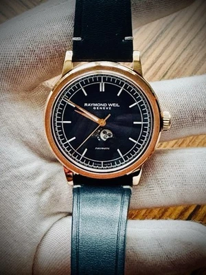 39mm Raymond Weil Millesime 2945 Automatic Moonphase Wristwatch w/ Box & Papers - Image 1 of 4