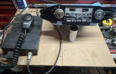 1977 77 Cadillac Deville Fleetwood Am/fm CB Stereo Radio - Image 1 of 4