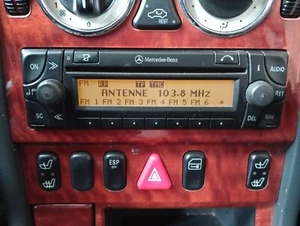 Mercedes Benz Autoradio Radio Audio APS 30 Navi CD "mit Code" - Bild 1 von 3