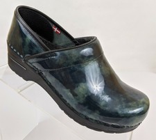 sanita clog shoes