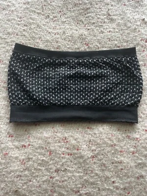 Top bandeau negro Aerie Chill Play Move Foto 1 de 3