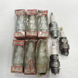 Vintage NOS Champion W-20 Spark Plugs - Cadillac Nash Packard Pre-War Big Car - Picture 1 of 11
