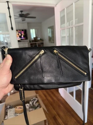 Bolso Bandolera Stella & Dot Covet Waverly Cuero Negro Foto 1 de 3