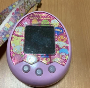 Tamagotchi mix with Sanrio Characters - Pink Virtual Pet TMGC (Used) japan - Picture 1 of 6