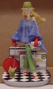 GEHEIME BOTSCHAFT DIVA MADISON DIE REISEDIVA INGRID NUSSSCHALEN DESIGNS 2005 - Bild 1 von 1