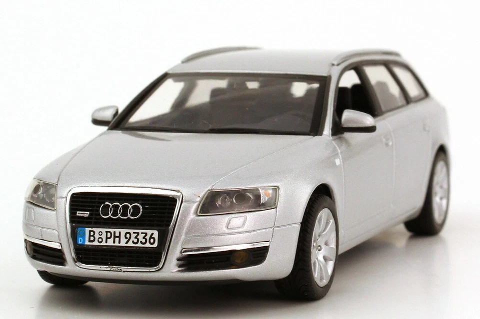 2004 - 08 AUDI A6 Avant tipo 4f Argento 1 43 Minichamps Rivenditore