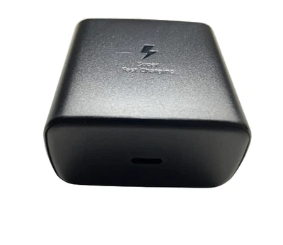 Samsung 45W USB-C Super Schnell Ladegerät (schwarz) EP-TA845 - Bild 1 von 3