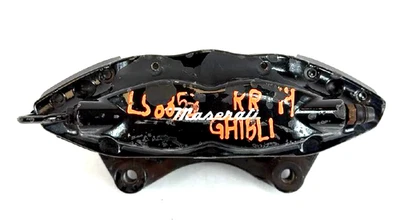 Pinza de freno trasera derecha 14-18 Maserati Ghibli OEM negra conjunto de 4 pistones Foto 1 de 4