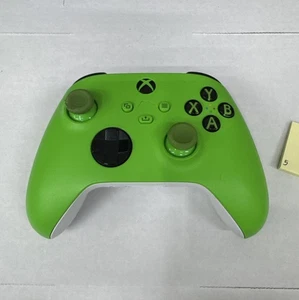 Microsoft Wireless Controller für Xbox Series S/X - Green Velocity - Gebraucht - Bild 1 von 5
