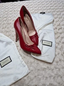 Gucci Damen Rot Atemberaubende High Heels Guter Zustand  - Bild 1 von 14