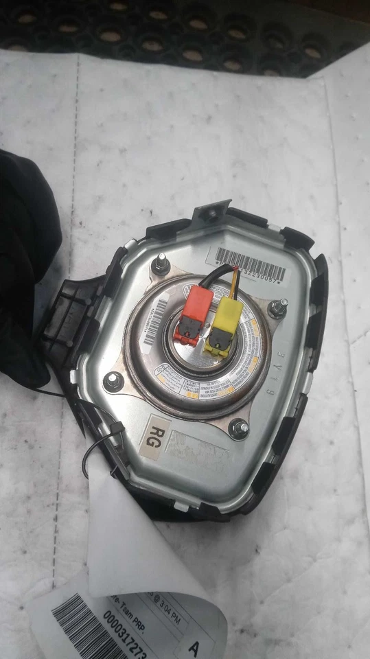 Used Steering Wheel Air Bag fits: 2013 Infiniti G37 driver wheel Grade C - Image 1 of 4