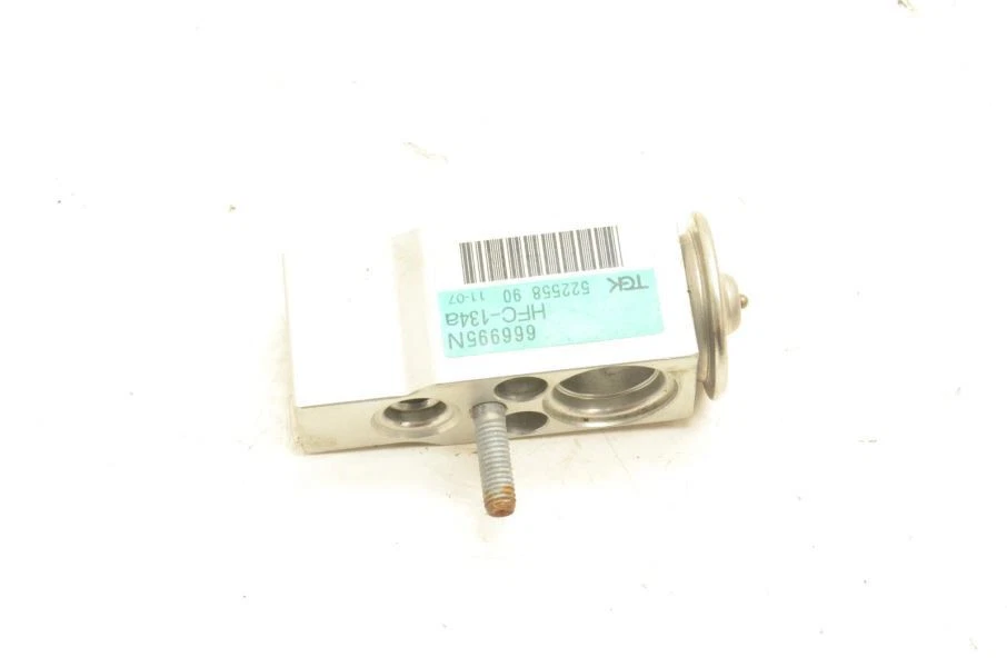 Bloque de válvula de expansión Porsche Cayman 2.7 987 2006-2008 666995N  Foto 1 de 4