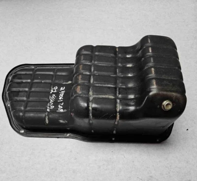 91 92 93 94 95 1990 camioneta Nissan cárter de aceite 2,4 L 4x2 Foto 1 de 4