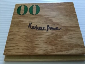 NBA Boston Celtics ROBERT PARRISH Autographed Wood Floor Piece (RR64) - Picture 1 of 2