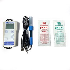 Milwaukee MW102 ATC pH C Meter, Auto Calibrate, Auto Temp Compensation