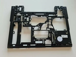 dell latitude e6500 laptop bottom cover case base / boitier carcasse coque - Photo 1/5
