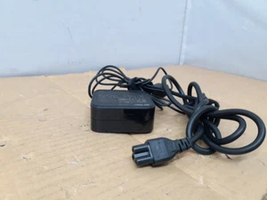 Original ASUS 65W AC Adapter ADP-65GD B For ASUS X550LA-XH51 X551MA X552CL 3.42A - Picture 1 of 2