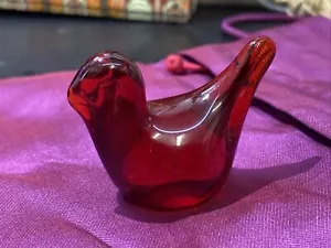 VINTAGE GLASS RUBY RED BIRD FIGURINE UNDECORATED - Picture 1 of 11