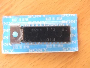CX173 Integrated Circuit IC - Picture 1 of 2