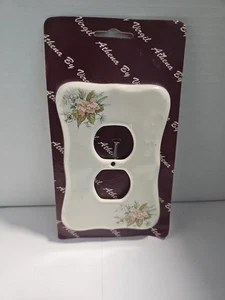 V B Athena Vintage Porcelain Outlet Cover Plate Vintage Made in USA - Picture 1 of 1