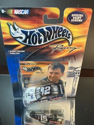 Ryan Newman #12 Mobil 1 Speedpass 2002 Rookie Ford Taurus Hot Wheels 1:64 - Image 1 of 3