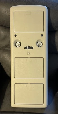 03-07 Hummer H2 techo consola de almacenamiento superior mapa lámparas 3 compartimentos OEM Foto 1 de 4