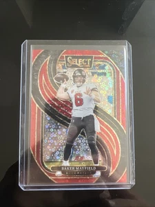 Panini Select 2024 - Premier Level Baker Mayfield #108 Red Disco Prizm/49 - Imagen 1 de 2