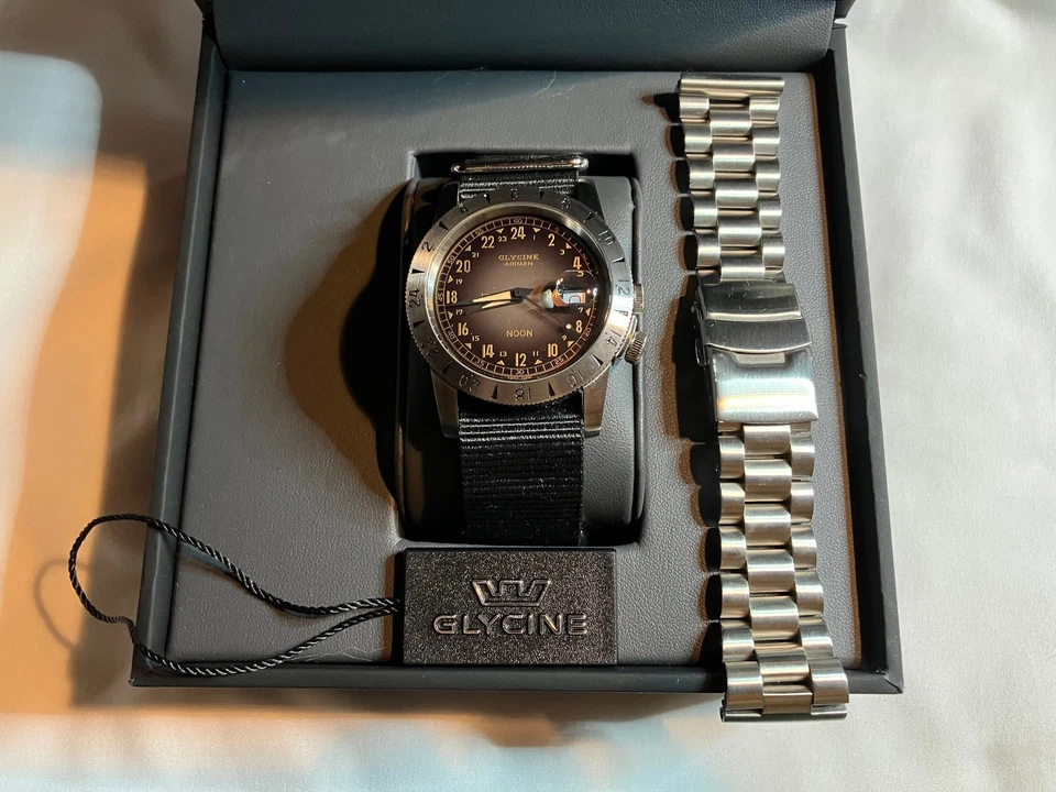 Glycine Airman Noon ref. GL0478 40mm GL293 Automatic Movement - Image 1 of 4