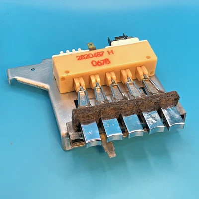 Mopar A/C Heater Control Push Button Switch 2820487 W/5 Buttons 1968 Plymouth - Image 1 of 4