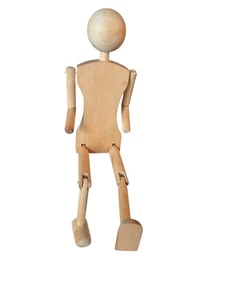 VTG Signed By The Artist #1110 Articulated Carved Wood Mannequin Model Figurine - Picture 1 of 4