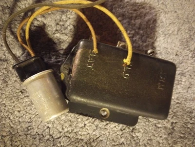 Regulador de voltaje Prestolite vintage de 6 voltios de 1949 Chevy Fleetline como está Foto 1 de 4