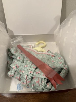 Traje de jardín victory muy raro de Molly’s American Girl NUEVO. Nuevo en caja Foto 1 de 4