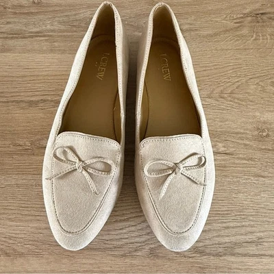 Mocasines J.Crew Beige Gamuza Lazo Para Mujer 7.5 Clásicos Neutros Planos Coqueta Lazos Foto 1 de 4
