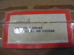 honeywell L8048A Aquastat Relay 120v - Picture 1 of 2