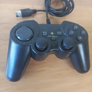 Saitek P380 (PP21) Dual Analog USB Vintage Retro PC Gamepad Controller - Picture 1 of 7