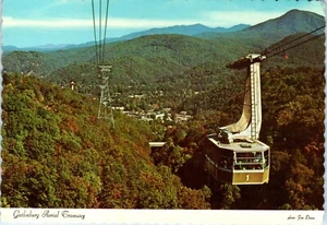 Aerial Tramway to Mt. Harrison Ski Resort, Gatlinburg, Tennessee Postcard - Picture 1 of 2