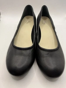 Wittner Size 8 Womens Black Leather Low Wedge Shoes Heel Slip On Round Toe - Picture 1 of 11