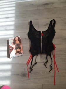 BNIP Kitten By Allure Lingerie Black Lace Suzi Zip Up Corselette One Size 6-10 - Picture 1 of 24