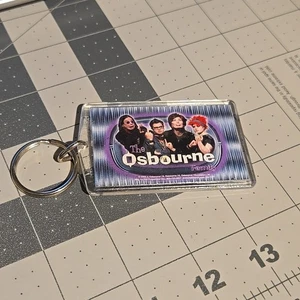 Llavero de colección LA FAMILIA OSBOURNE Llavero Anillo Ozzy Osborne 2002 - Imagen 1 de 5