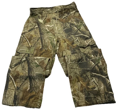 Realtree Men’s Cargo Camouflage Hunting Pants Size 28-30 - Image 1 of 4