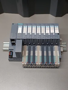 Siemens ET200SP IM155-6PN ST 6AU01-0BN0 - inkl. Module - siehe Bilder - Picture 1 of 6
