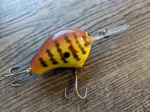 Vintage Bagley Diving B 2" Fishing Lure - Picture 1 of 9