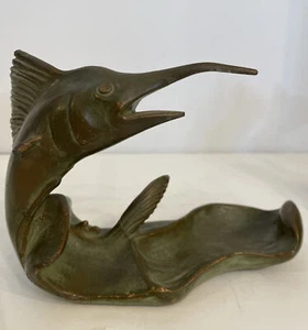 ANTIKE USA MCCELLAND BARCLAY MEERSEGEL SCHWERT FISCH KUNST STATUE SKULPTUR BUCHHALTER - Bild 1 von 20