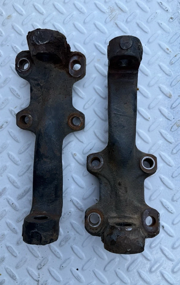 Par de nudillos de rótula delantera AMC Javelin AMX 1970-74 Foto 1 de 1